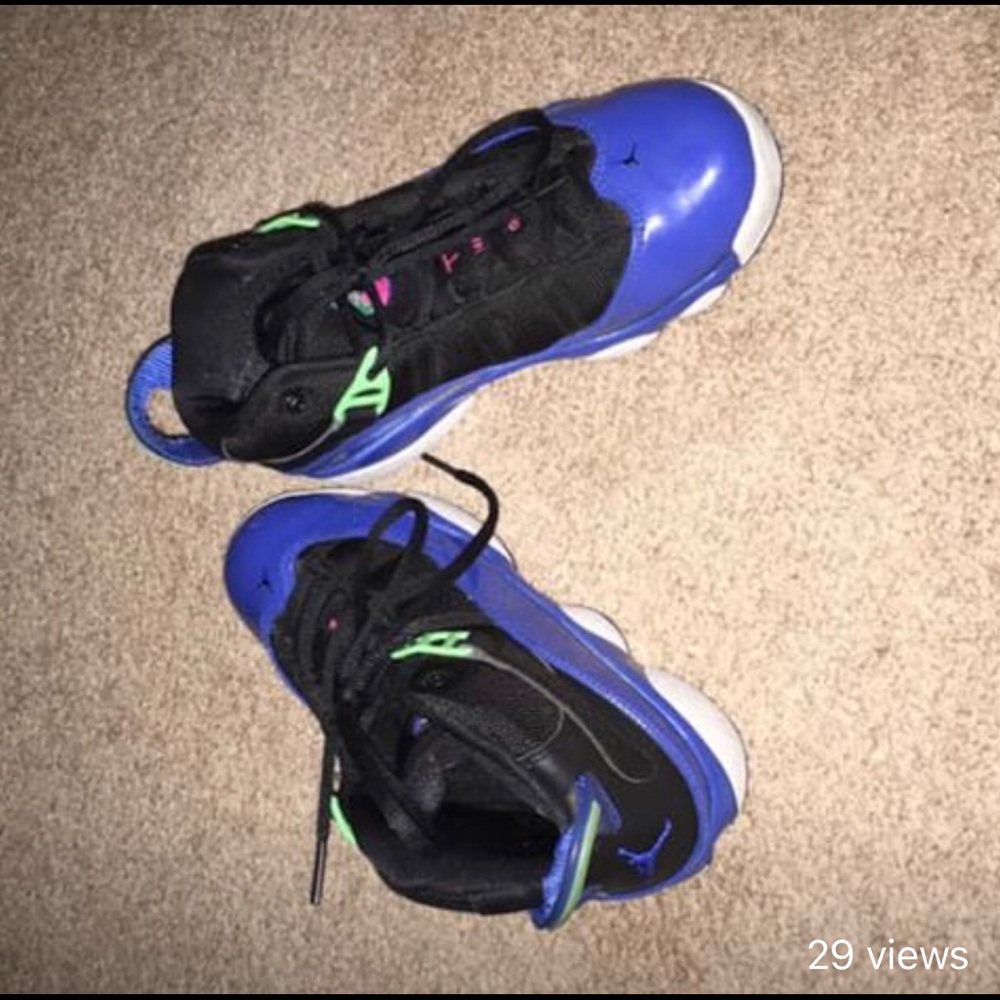 6ring Jordan’s size 3y